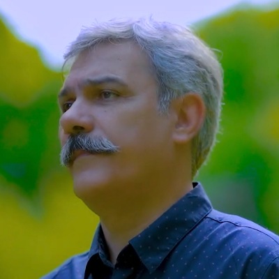 تاهیر حوسێنی